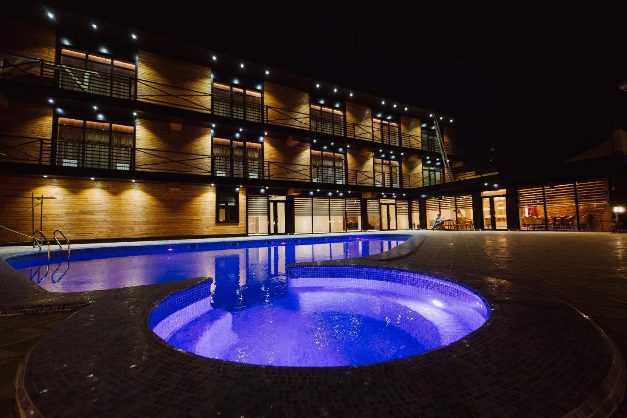 Barhat Hotel & Spa Тараз Экстерьер фото